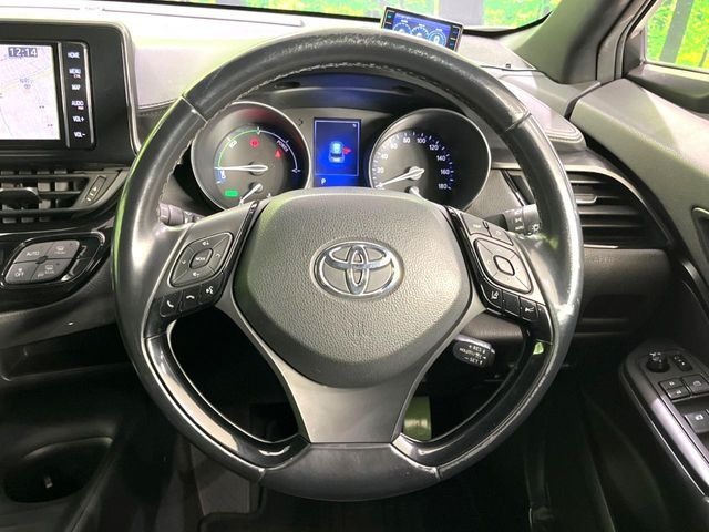 TOYOTA C-HR 2018 Image 31