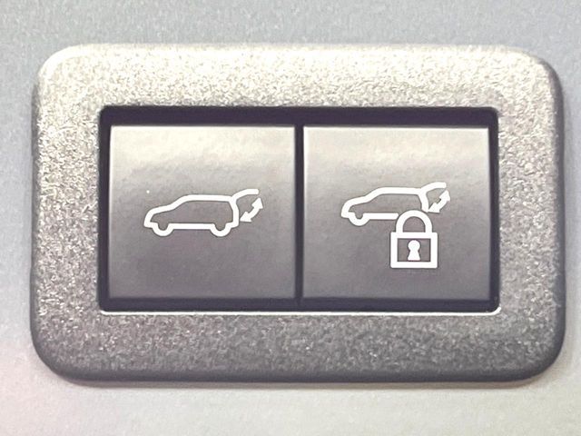 TOYOTA PRIUS 2023 Image 31