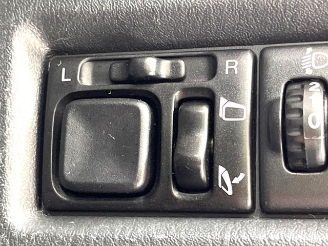 SUZUKI JIMNY 4WD 2011 Image 31