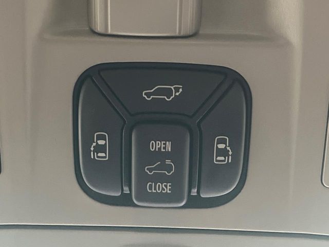 TOYOTA VELLFIRE 2014 Image 31