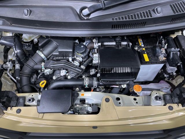 DAIHATSU TANTO FAN CROSS 2022 Image 31