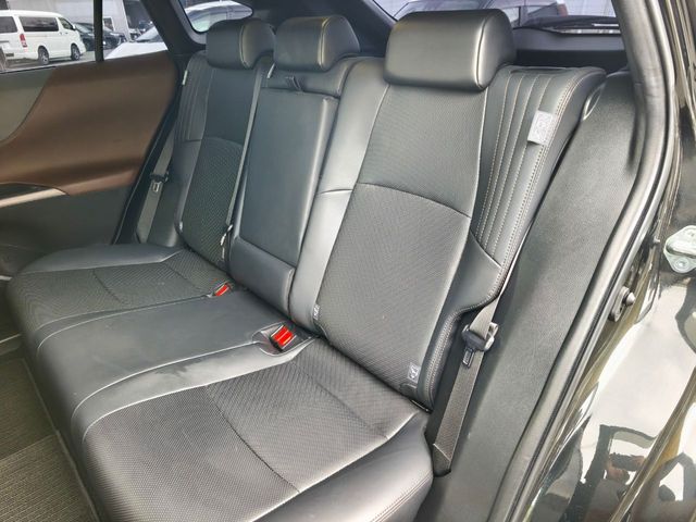 TOYOTA HARRIER 4WD 2022 Image 31