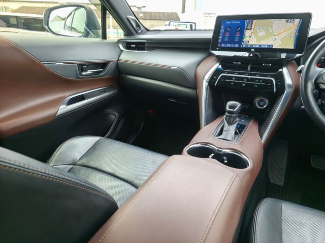 TOYOTA HARRIER 4WD 2022 Image 31