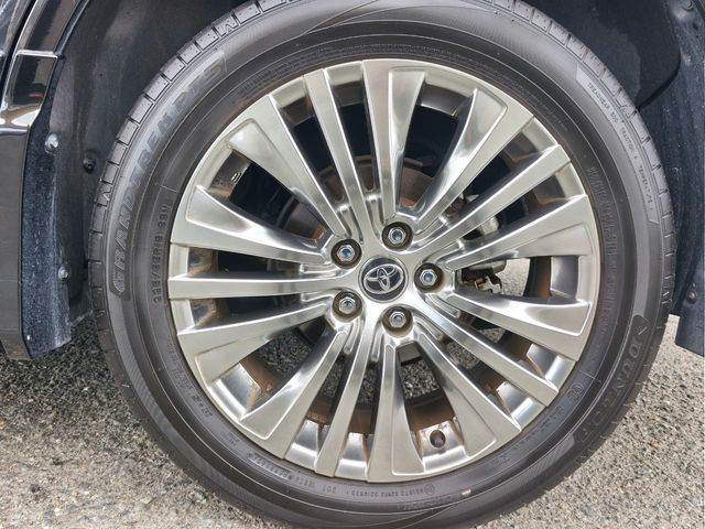 TOYOTA HARRIER 4WD 2022 Image 31