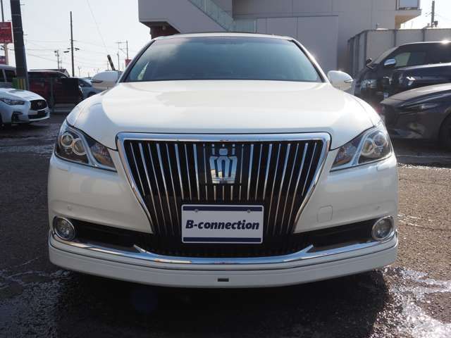 TOYOTA CROWN MAJESTA HYBRID 2015 Image 31