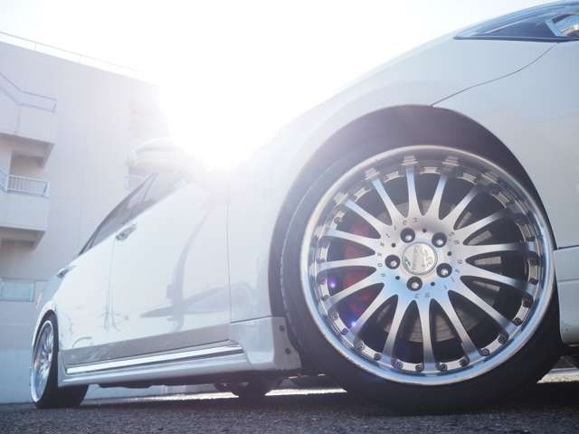 TOYOTA CROWN MAJESTA HYBRID 2015 Image 31