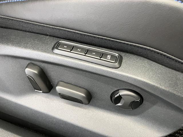 VOLKSWAGEN T-ROC 2023 Image 31