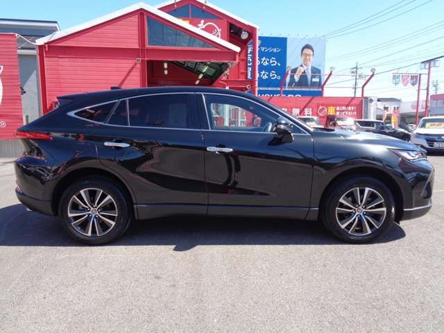 TOYOTA HARRIER 2WD 2023 Image 31