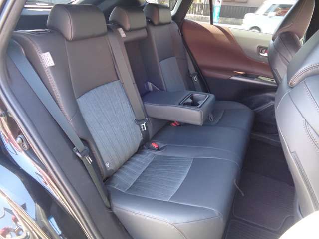 TOYOTA HARRIER 2WD 2023 Image 31