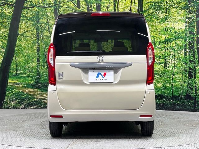 HONDA N BOX 2017 Image 31