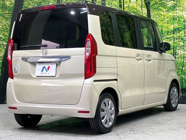 HONDA N BOX 2017 Image 31