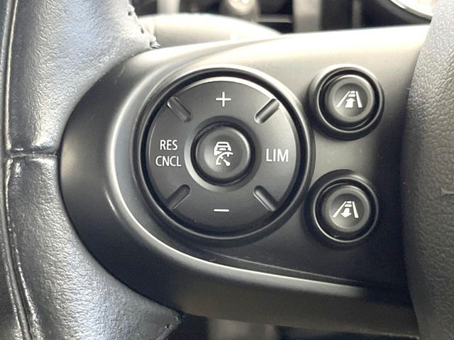 BMW MINI COOPER 5DOOR 2018 Image 31