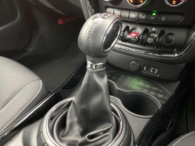 BMW MINI COOPER CLUB 2016 Image 31