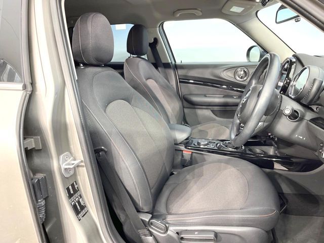 BMW MINI COOPER CLUB 2016 Image 31