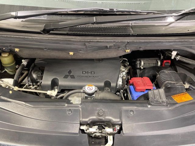 MITSUBISHI DELICA D:5 4WD 2015 Image 31