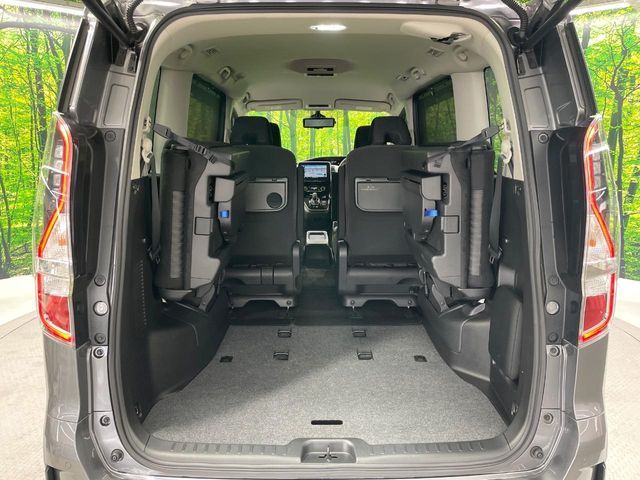 NISSAN SERENA  WG 2021 Image 31