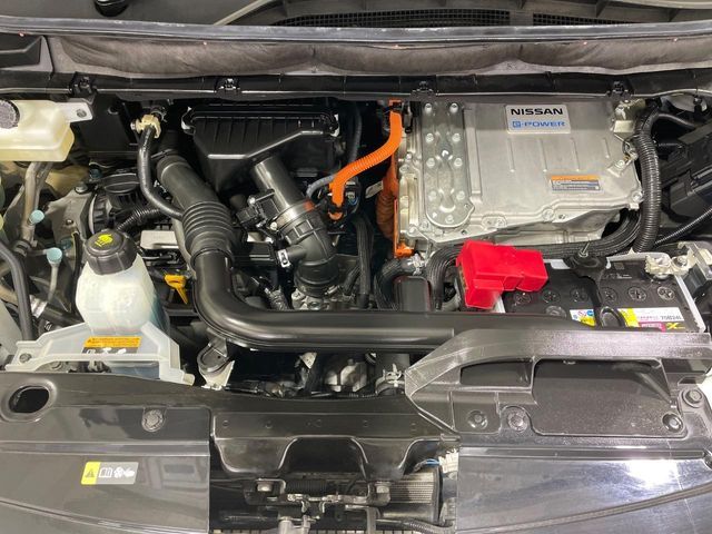 NISSAN SERENA  WG 2022 Image 31