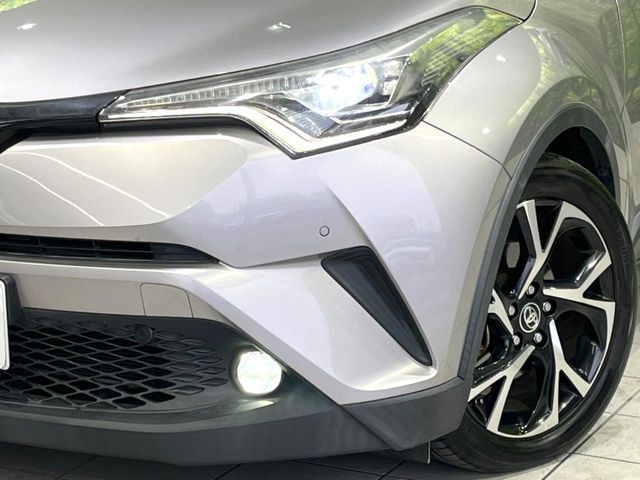TOYOTA C-HR 2018 Image 31