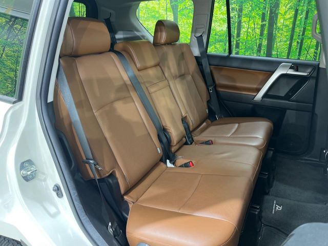 TOYOTA LANDCRUISER PRADO 2022 Image 31