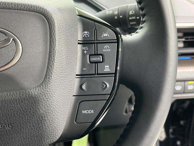 TOYOTA PRIUS 4WD 2023 Image 31