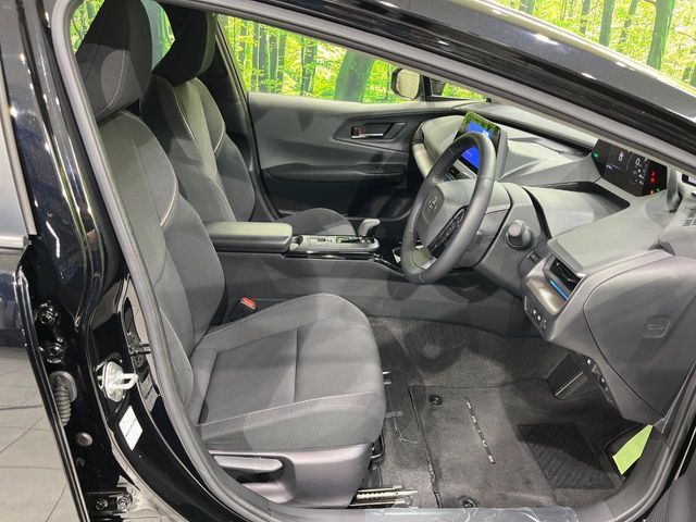 TOYOTA PRIUS 4WD 2023 Image 31