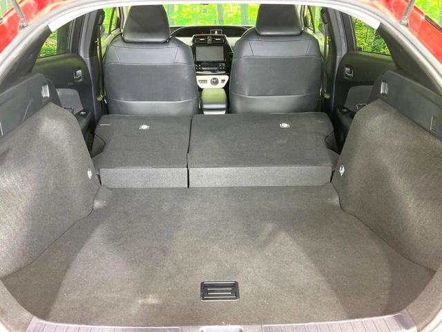 TOYOTA PRIUS 2015 Image 31