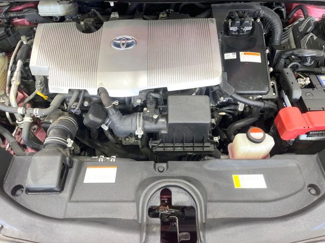 TOYOTA PRIUS 2015 Image 31