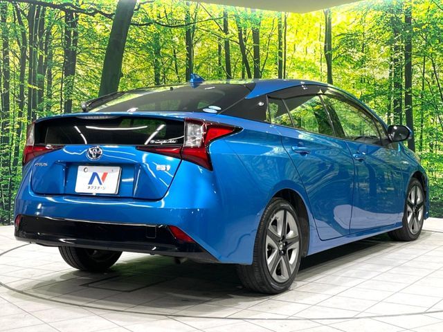 TOYOTA PRIUS 2019 Image 31