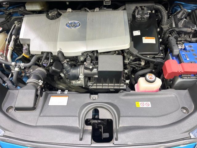 TOYOTA PRIUS 2019 Image 31