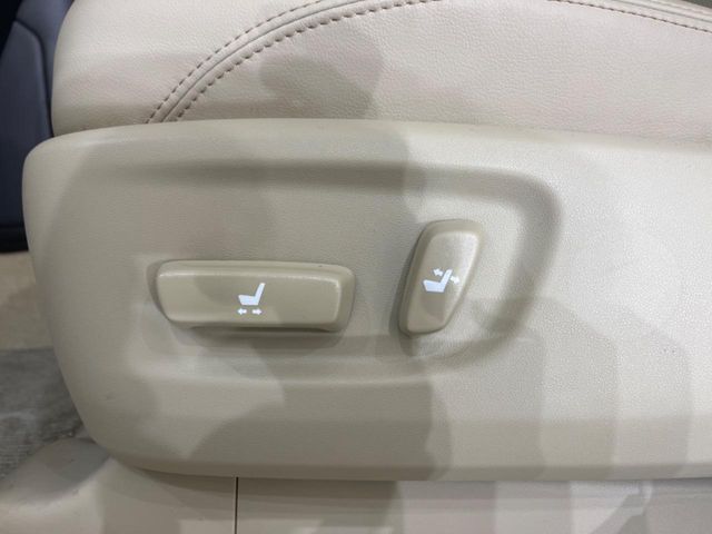 TOYOTA LANDCRUISER PRADO 2023 Image 31