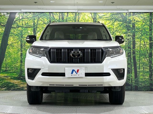 TOYOTA LANDCRUISER PRADO 2023 Image 31