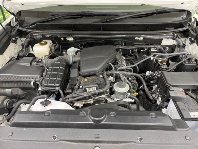TOYOTA LANDCRUISER PRADO 2023 Image 31
