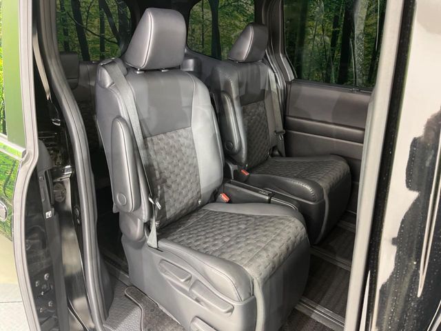 TOYOTA VOXY 2023 Image 31