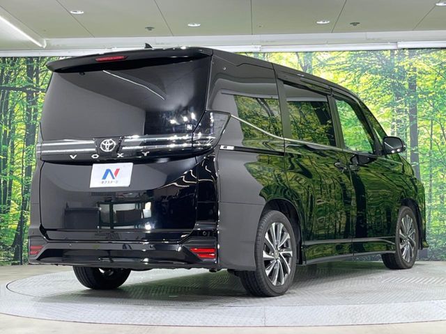 TOYOTA VOXY 2023 Image 31
