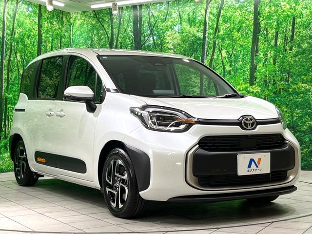 TOYOTA SIENTA HYBRID 2025 Image 31