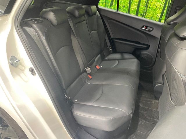 TOYOTA PRIUS 2016 Image 31