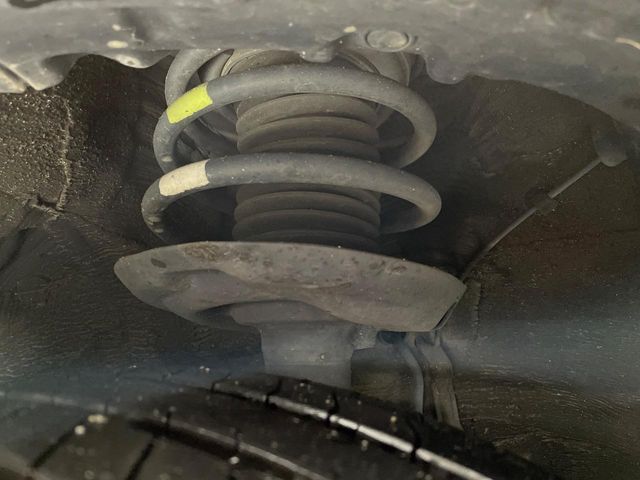 TOYOTA PRIUS 2016 Image 31