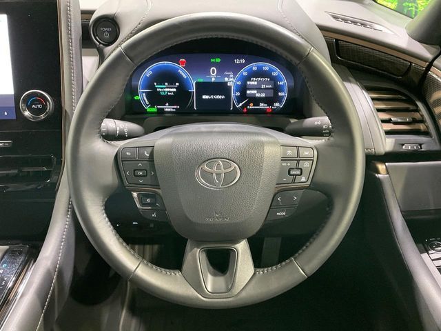 TOYOTA ALPHARD HYBRID 2025 Image 31