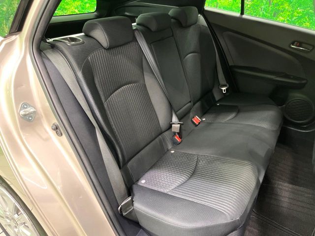 TOYOTA PRIUS 2017 Image 31