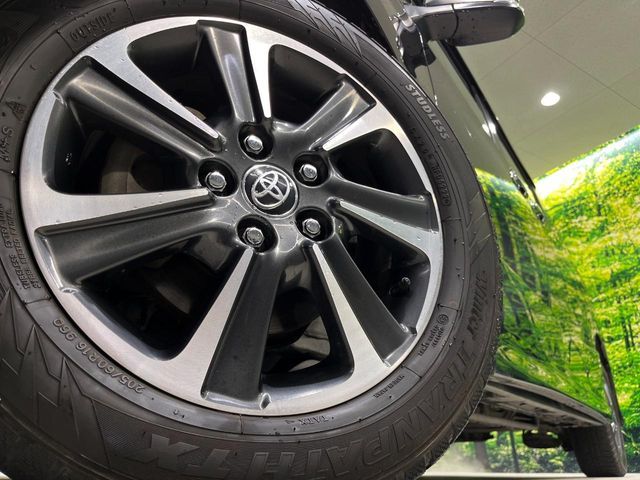 TOYOTA VOXY 4WD 2019 Image 31