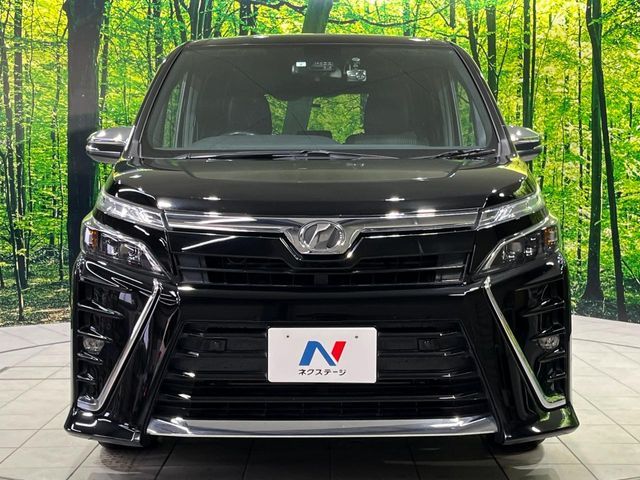 TOYOTA VOXY 4WD 2019 Image 31