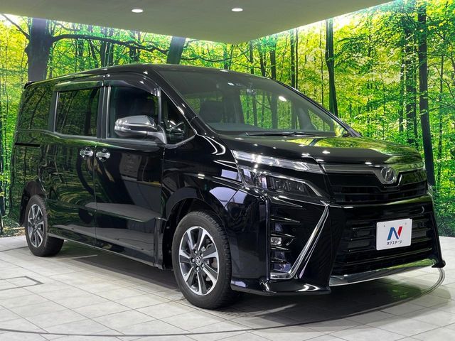 TOYOTA VOXY 4WD 2019 Image 31
