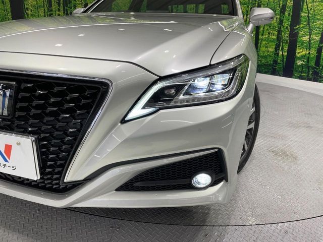 TOYOTA CROWN SEDAN HYBRID 2018 Image 31