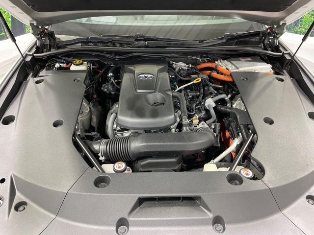 TOYOTA CROWN SEDAN HYBRID 2018 Image 31