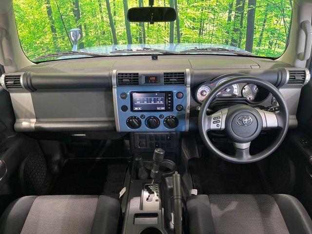 TOYOTA FJ CRUISER 4WD 2015 Image 31