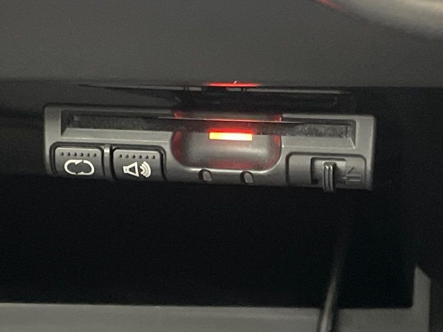 NISSAN NOTE 2017 Image 31