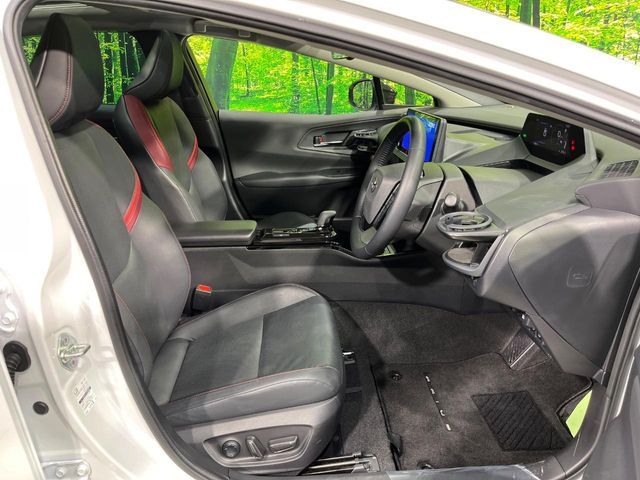 TOYOTA PRIUS 4WD 2023 Image 31