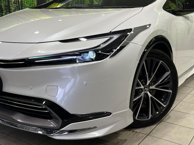 TOYOTA PRIUS 4WD 2023 Image 31