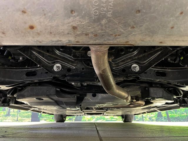 TOYOTA PRIUS 4WD 2023 Image 31