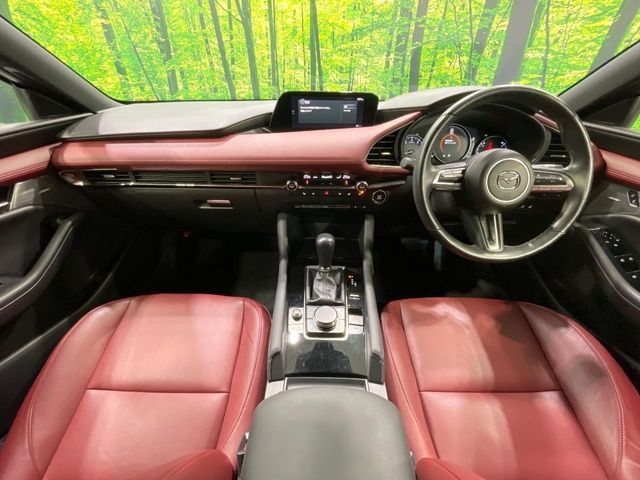 MAZDA 3 FASTBACK 2020 Image 31